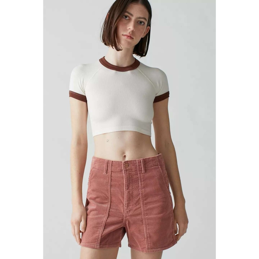 Wrangler Mom Short Effortless Pink Corduroy High Waisted Seamed Shorts Size 29